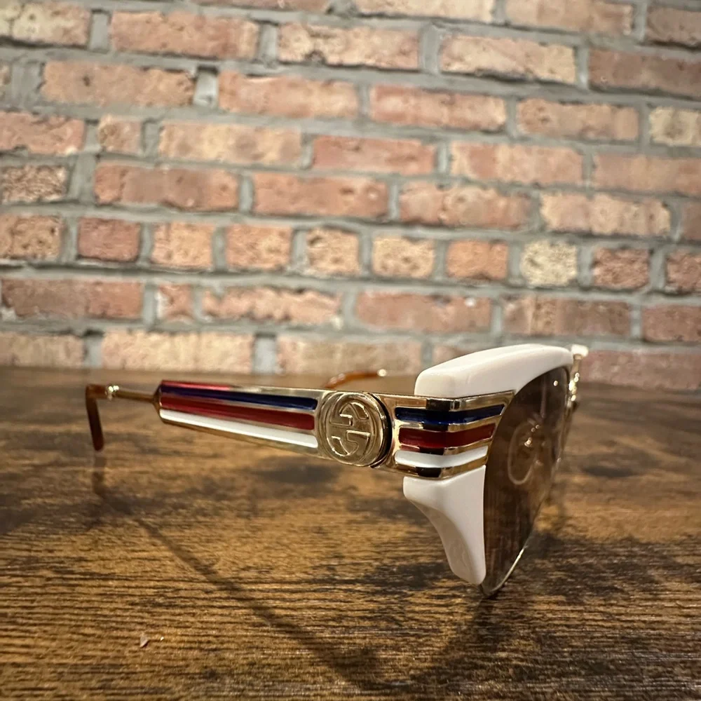 Gucci White & Gold Sunglasses (GG0522S) - Picture 3 of 4